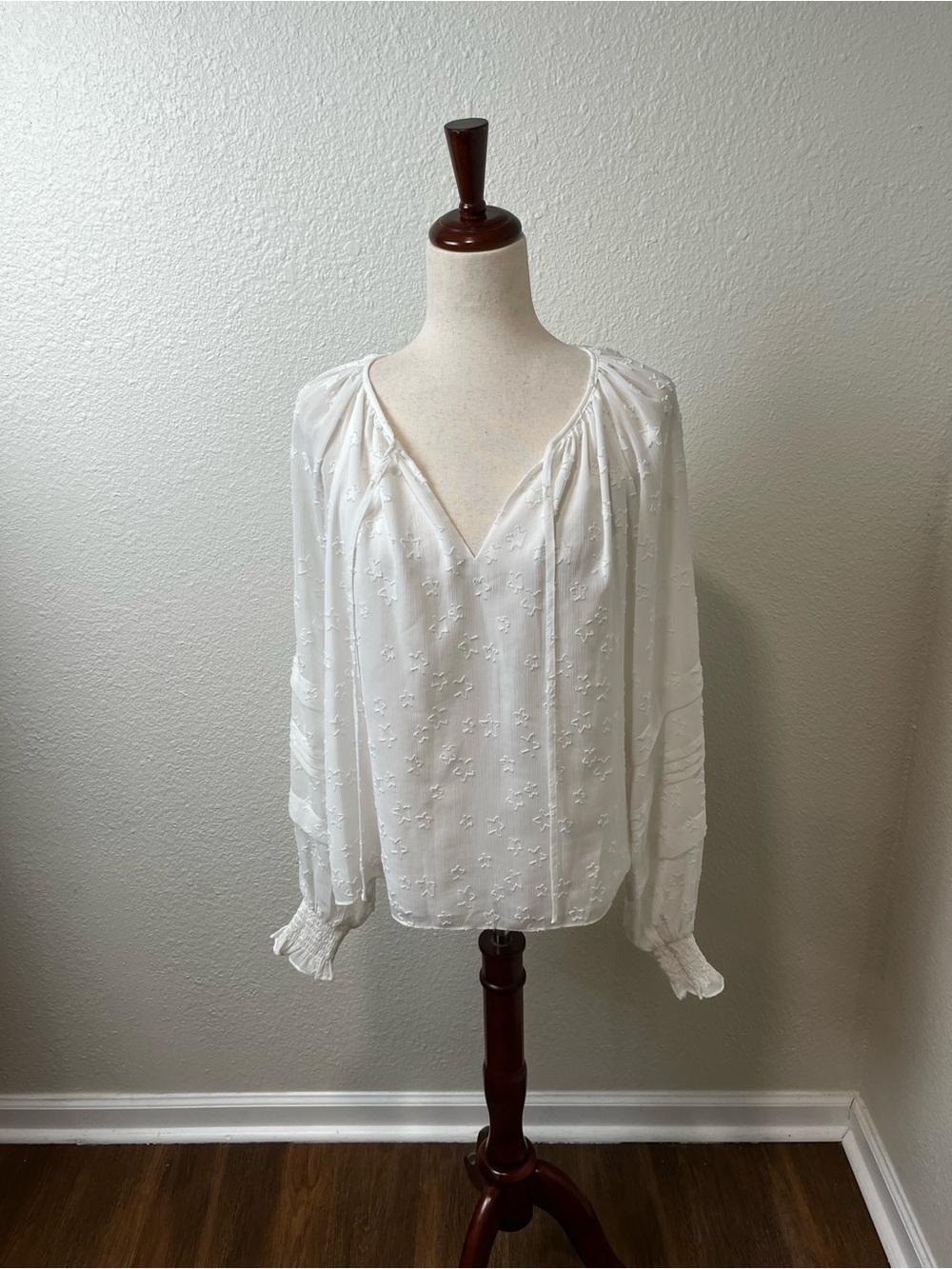 Ramey Brook White Star Blouse Size M